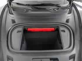 Porsche Taycan (2025) thumbnail 43