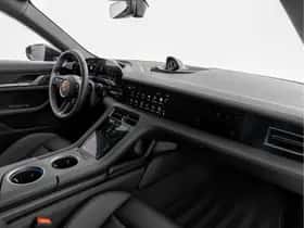 Porsche Taycan (2025) thumbnail 7