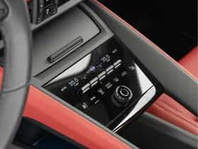 Porsche Macan (2025) thumbnail 13