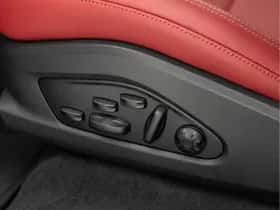 Porsche Macan (2025) thumbnail 23