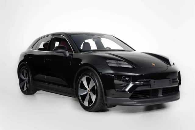 Porsche Macan (2025) thumbnail 5