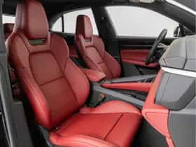 Porsche Macan (2025) thumbnail 8