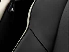 Porsche 911 (2011) thumbnail 24