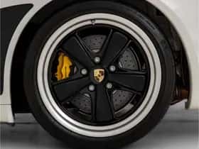 Porsche 911 (2011) thumbnail 28