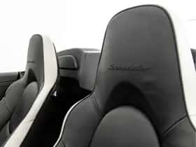 Porsche 911 (2011) thumbnail 4