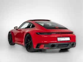 Porsche 911 (2024) thumbnail 2