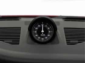 Porsche 911 (2024) thumbnail 18