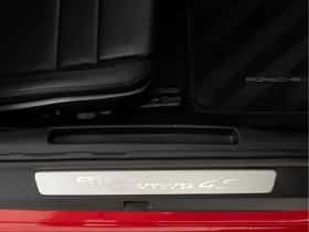 Porsche 911 (2024) thumbnail 32