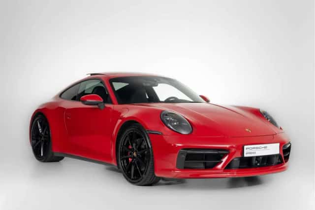 Porsche 911 (2024) thumbnail 5