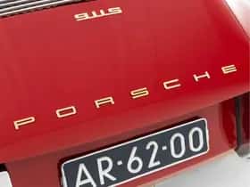 Porsche 911 (1969) thumbnail 24