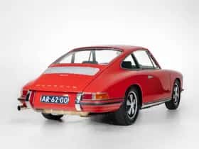 Porsche 911 (1969) thumbnail 6