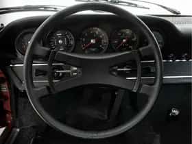 Porsche 911 (1969) thumbnail 9