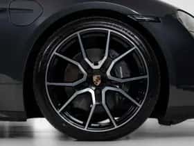 Porsche Taycan (2024) thumbnail 18