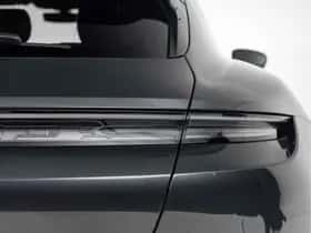 Porsche Taycan (2024) thumbnail 27