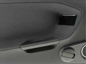 Porsche Volkswagen XL1 (2015) thumbnail 41
