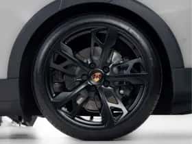 Porsche Taycan (2025) thumbnail 47