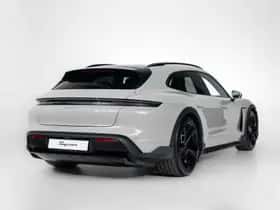 Porsche Taycan (2025) thumbnail 6