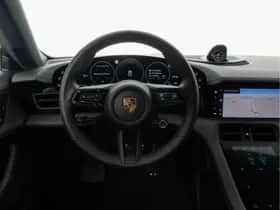 Porsche Taycan (2025) thumbnail 9