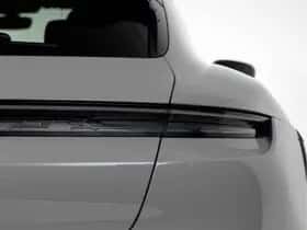 Porsche Taycan (2025) thumbnail 29