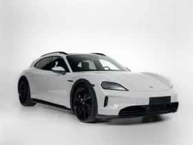 Porsche Taycan (2025) thumbnail 5