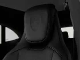Porsche Taycan (2025) thumbnail 44