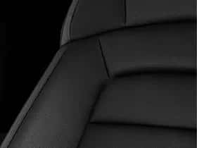 Porsche Taycan (2025) thumbnail 45