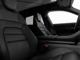 Porsche Taycan (2025) thumbnail 8