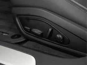 Porsche Taycan (2025) thumbnail 34