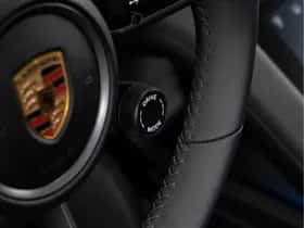 Porsche Taycan (2025) thumbnail 37