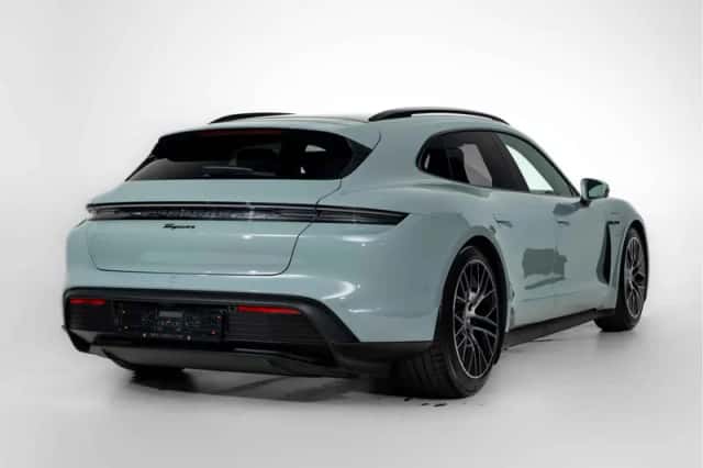 Porsche Taycan (2025) thumbnail 6