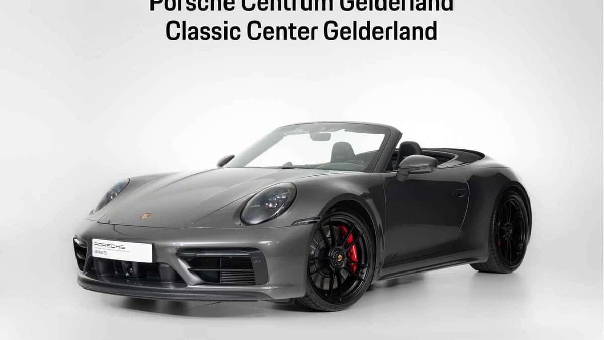 Porsche 911 (2024) — foto 1