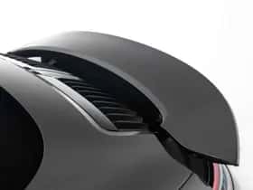 Porsche 911 (2024) thumbnail 32
