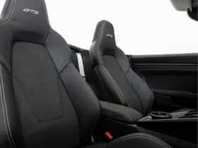 Porsche 911 (2024) thumbnail 8