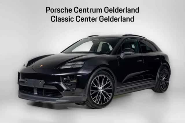 Porsche Macan (2026) thumbnail 1