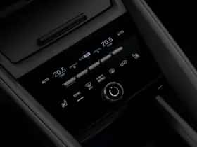 Porsche Macan (2026) thumbnail 13