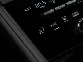 Porsche Macan (2026) thumbnail 22