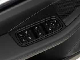 Porsche Macan (2026) thumbnail 41