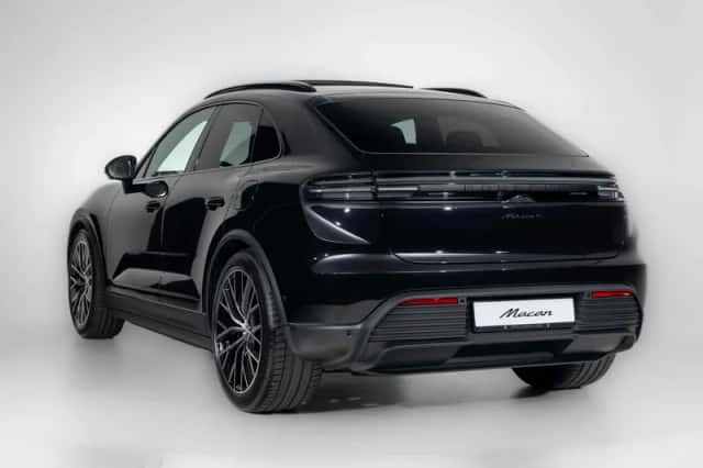 Porsche Macan (2026) thumbnail 6