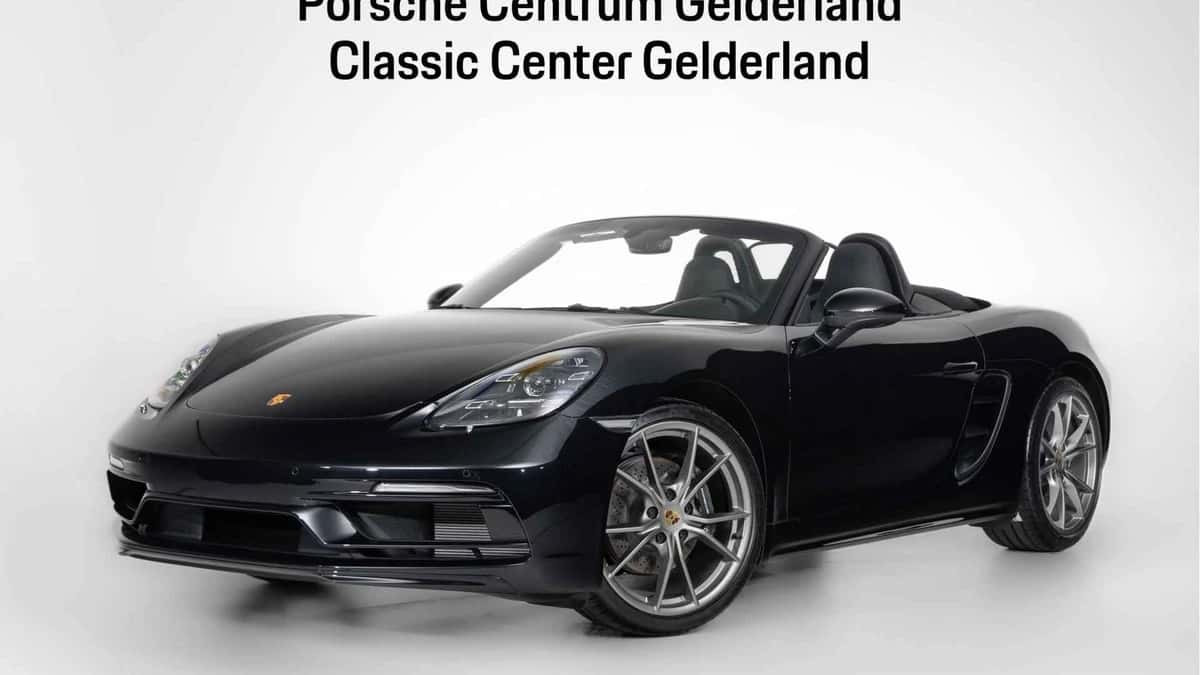 Porsche 718 (2025) — foto 1