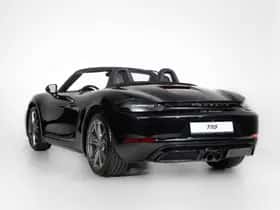 Porsche 718 (2025) thumbnail 6