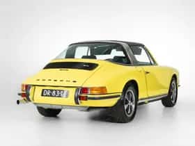 Porsche 911 (1972) thumbnail 12