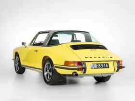 Porsche 911 (1972) thumbnail 3