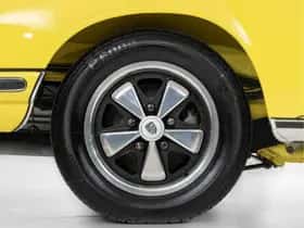 Porsche 911 (1972) thumbnail 8