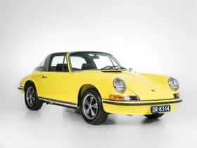 Porsche 911 (1972) thumbnail 9