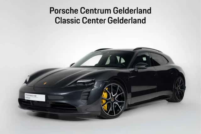 Porsche Taycan (2023) thumbnail 1