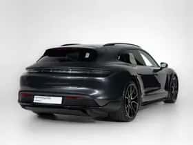 Porsche Taycan (2023) thumbnail 6