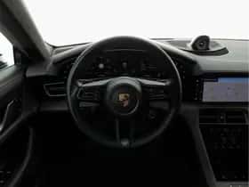 Porsche Taycan (2023) thumbnail 9