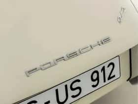Porsche 911 (1965) thumbnail 26