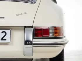 Porsche 911 (1965) thumbnail 30