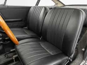Porsche 911 (1965) thumbnail 4